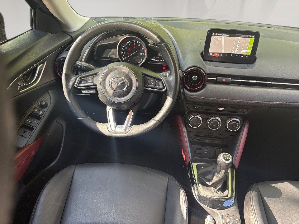 Fahrzeugabbildung Mazda CX-3 2.0i 120PS SPORTS