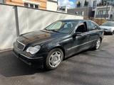 Mercedes-Benz Mercedes C240 Automatik - gebrauchte Mercedes-Benz C 240 aus dem Jahr 2001