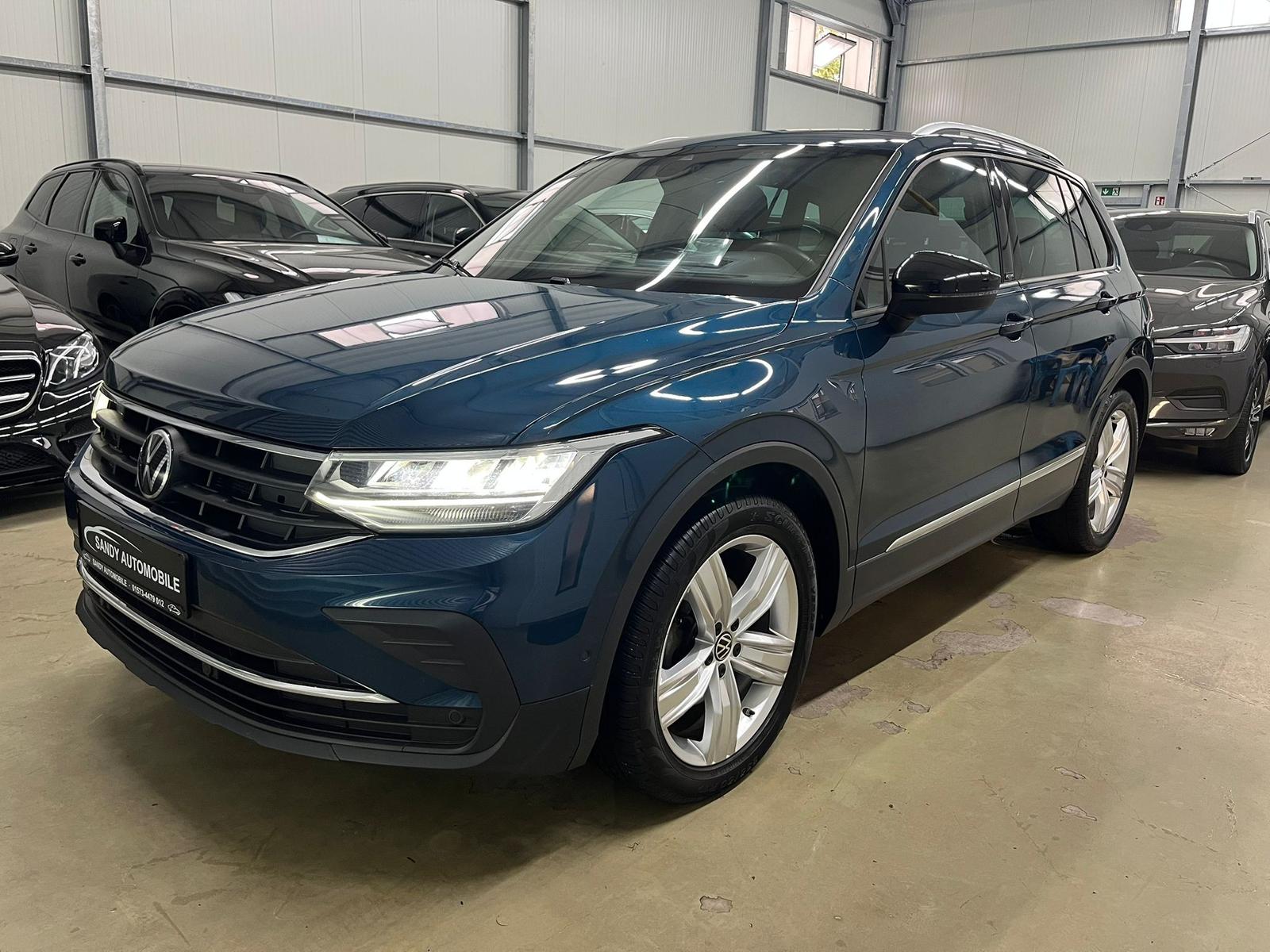 Volkswagen Tiguan ACTIVE   LED/AHK/HUD/Kamera/APP/Volldigit
