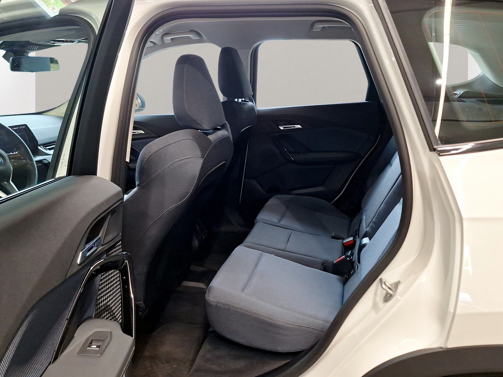 BMW X1 xDrive20d AHK Kamera Sportsitze LED Alarm foto 6