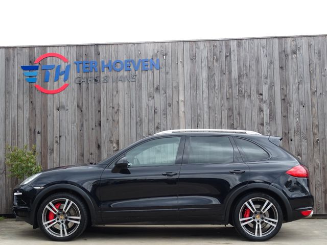 Porsche Cayenne 4.8 Turbo 4X4 Luftfederung Pano 368KW E5