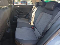 VW T-Roc Move 116 PS AHK STANDHEIZUNG