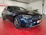 Mercedes-Benz E 300 de lim. AMG Line *Alcantara+ 360°+ LED+DAB - Hybrid (Diesel/Elektro): Blau, Limousine