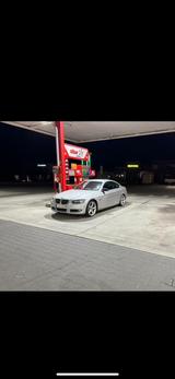 BMW 325i E92 - BMW 325: 325i E92