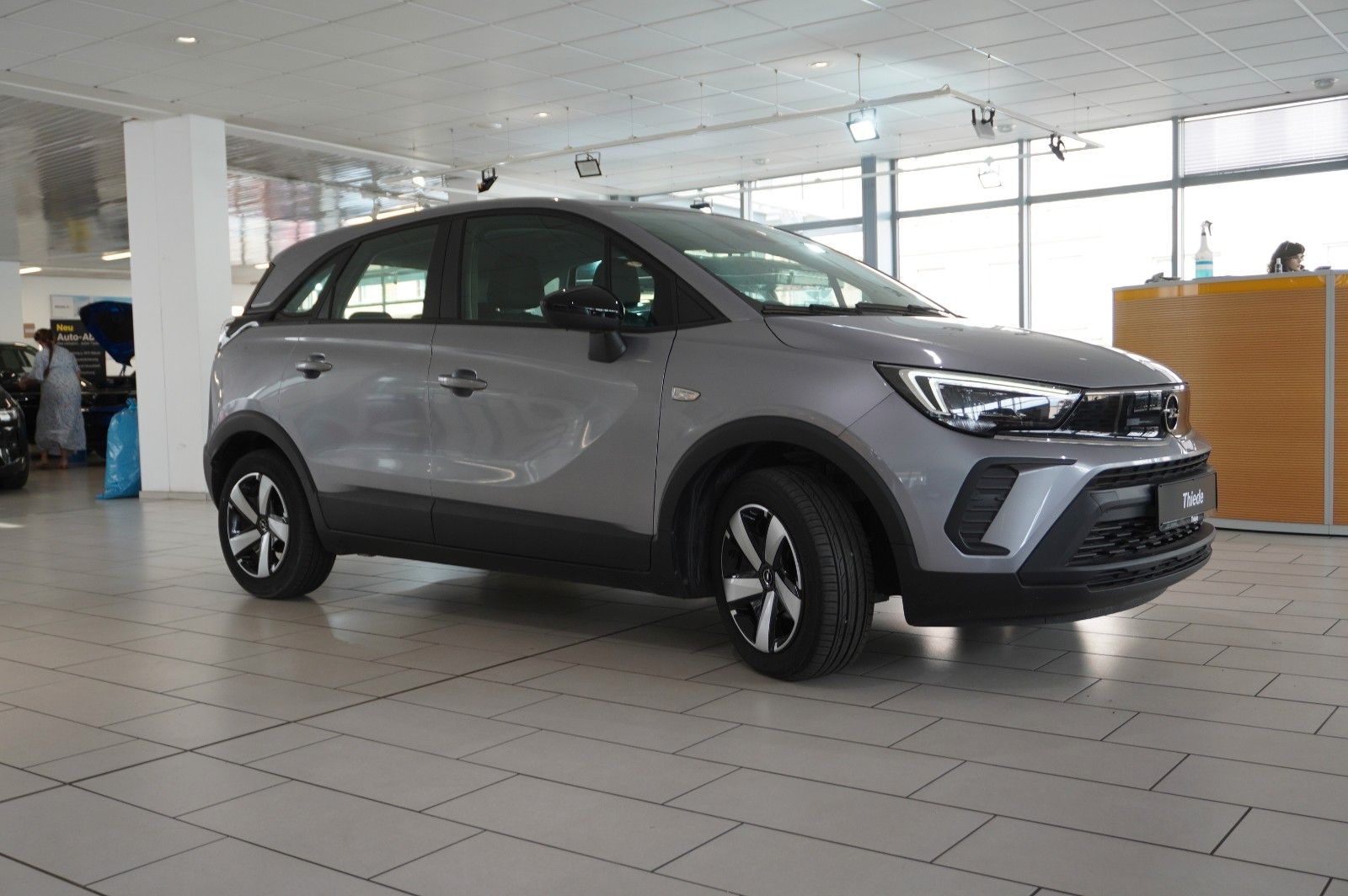 Fahrzeugabbildung Opel Crossland (X) 1.2 EDITION NAVI/LED/KAMERA/DAB+