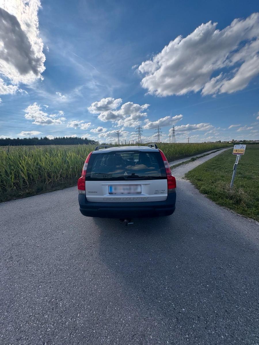 Volvo XC70 2004 — photo 5