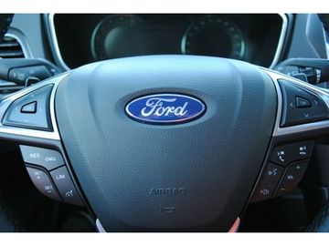 Fahrzeugabbildung Ford Mondeo 2.0 Titanium+AUTOMATIK+KEYFREE+LED+KAMERA