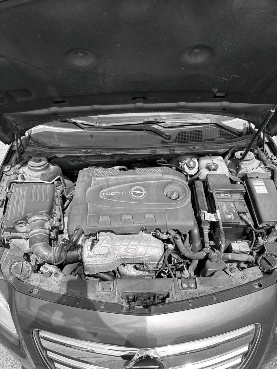 Opel Astra 2012 — photo 5