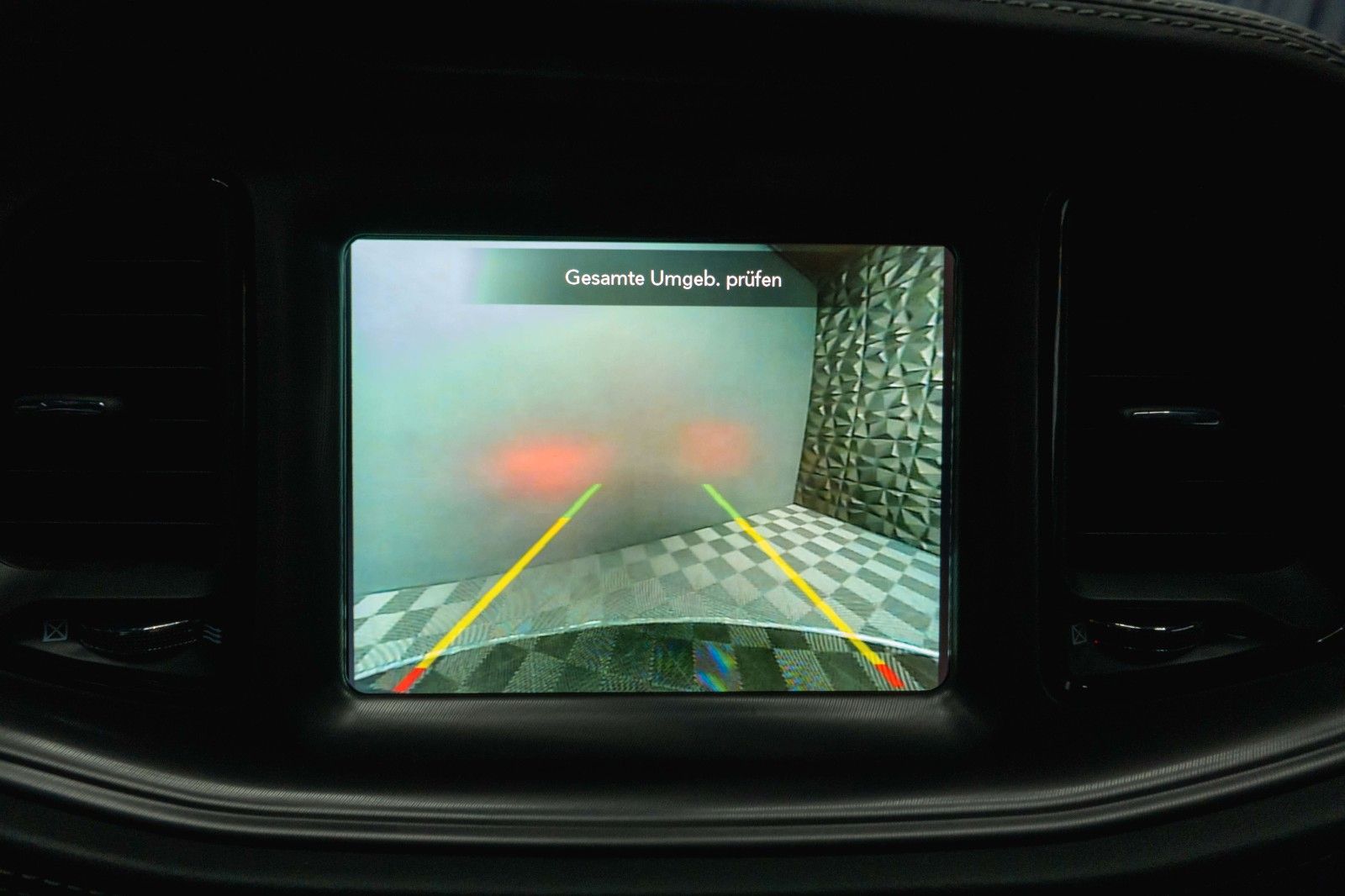 Fahrzeugabbildung Dodge Challenger 5.7 V8 R/T SRT Performance SuperTrack