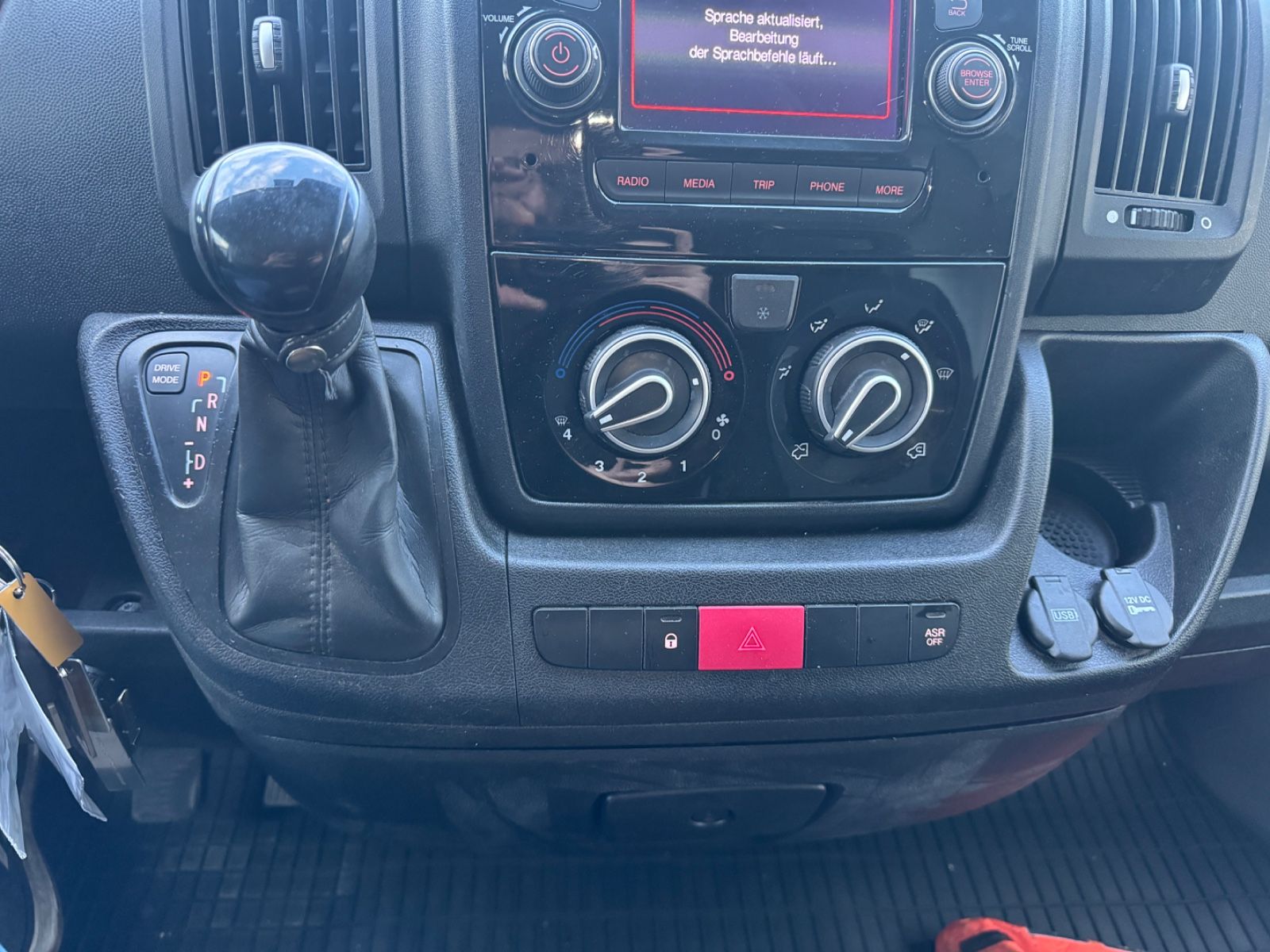 Fahrzeugabbildung Fiat Ducato 35 L3 H2 Klima+Kamera