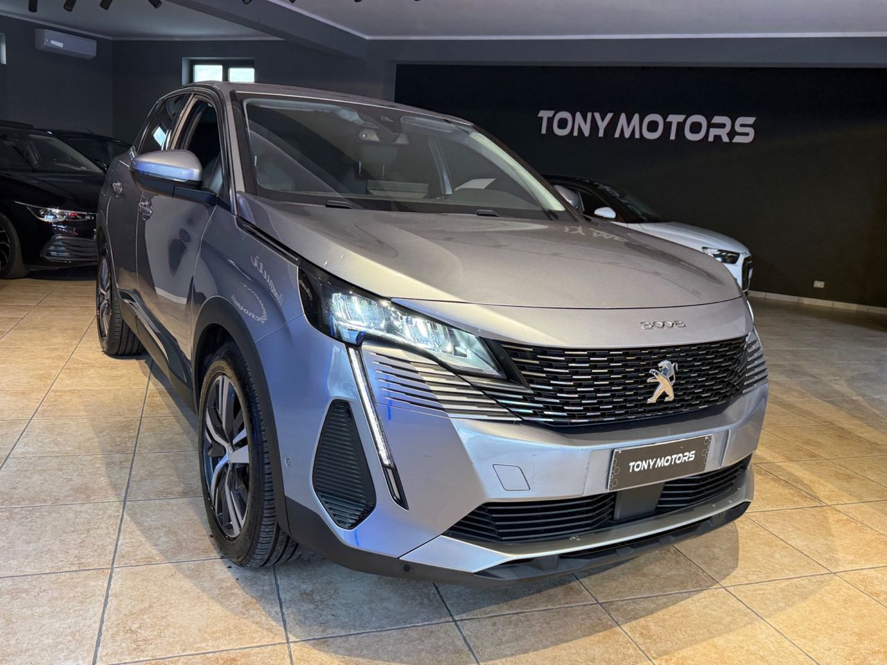 Peugeot 3008 BlueHDi 130 S&S EAT8 Allure imagem 3