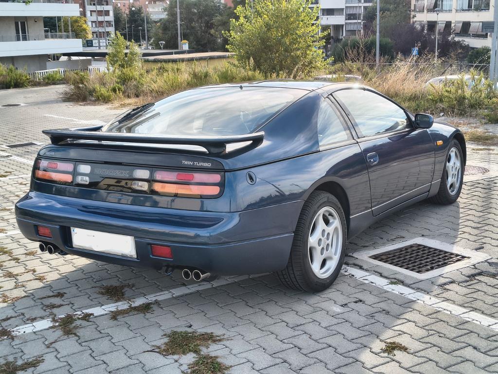 Nissan 300 ZX