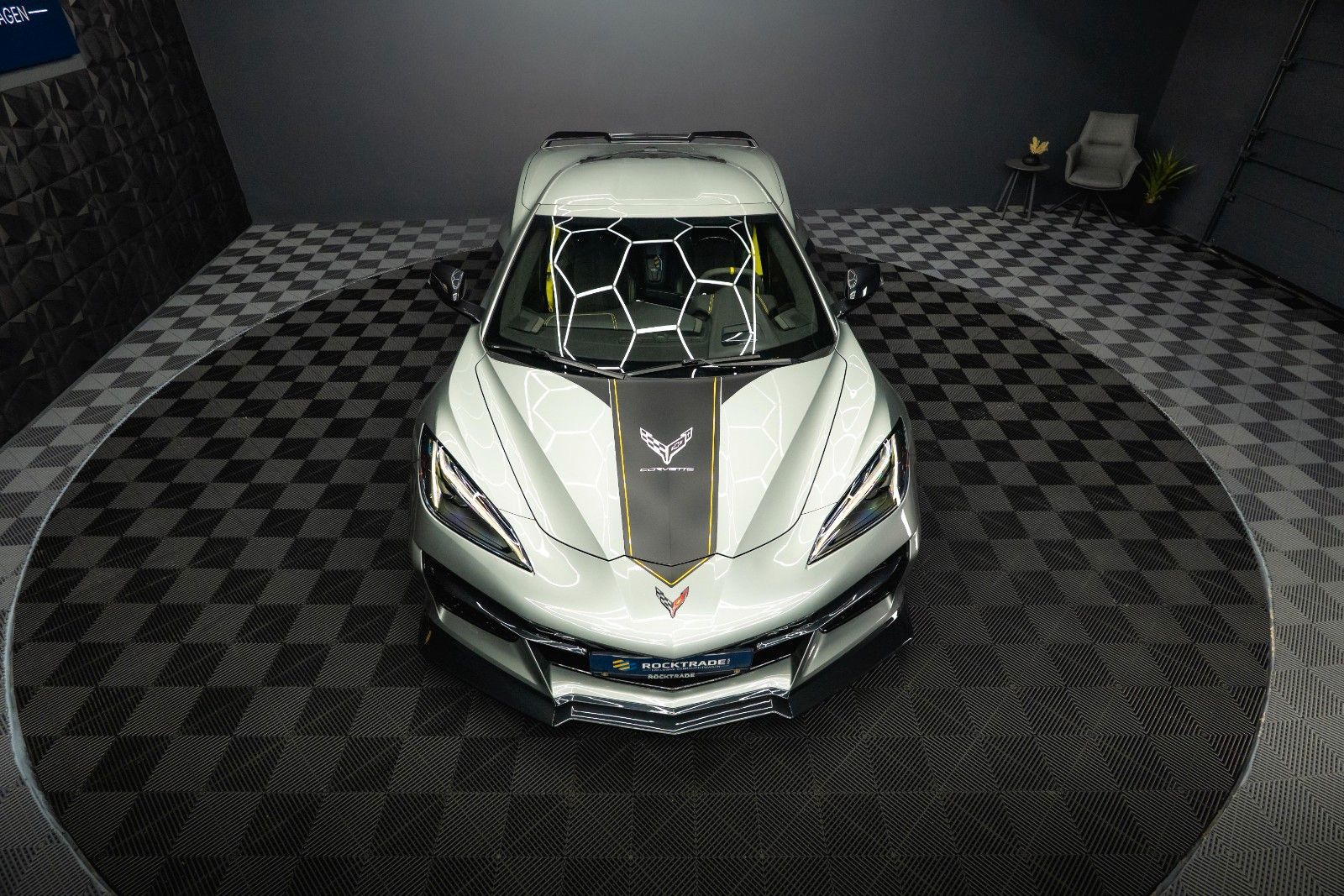 Fahrzeugabbildung Corvette C8 Stingray 3LT Targa Z51 Performa. Lift Carbon