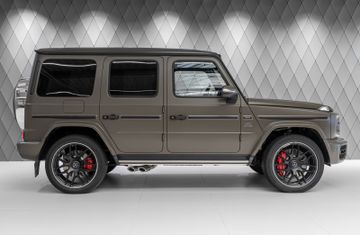 G 63 AMG 2022 MAGNO OLIVE / RED