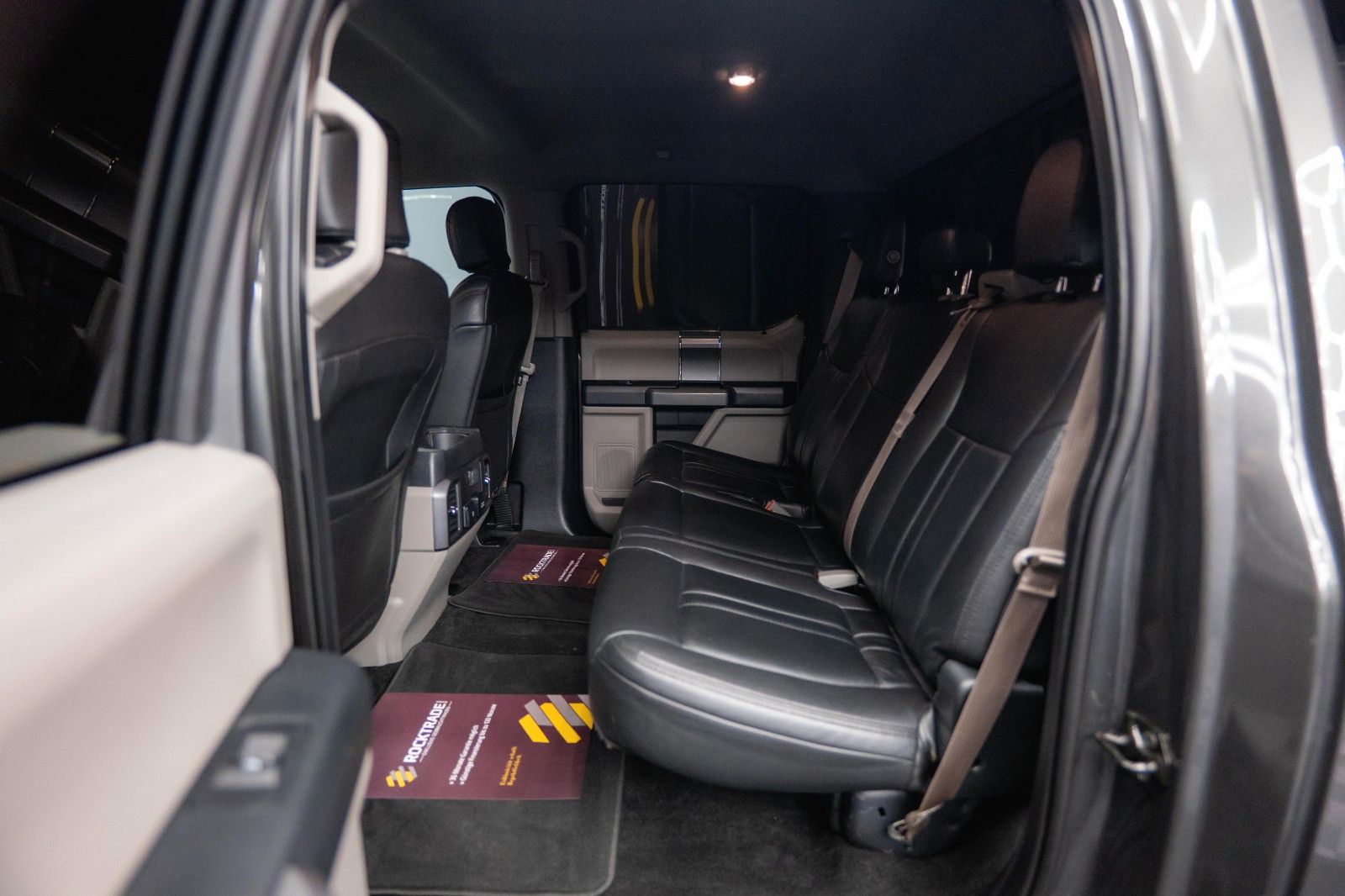 Fahrzeugabbildung Ford F150 5.0L V8 4x4 Offroad XLT SupCrew Unfallfrei