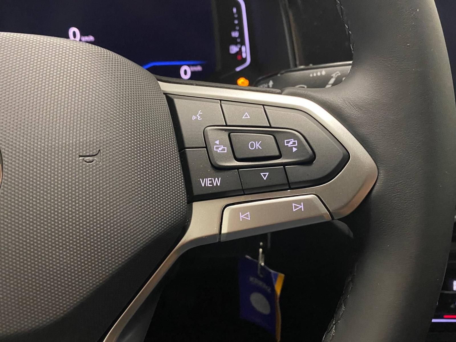 Fahrzeugabbildung Volkswagen Polo 1.0 TSI Life APP+KLIMA+KAMERA+PDC+SITZHEI++