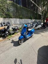 Vespa Primavera S 50 LED USB LM - VESPA ROLLER 50
