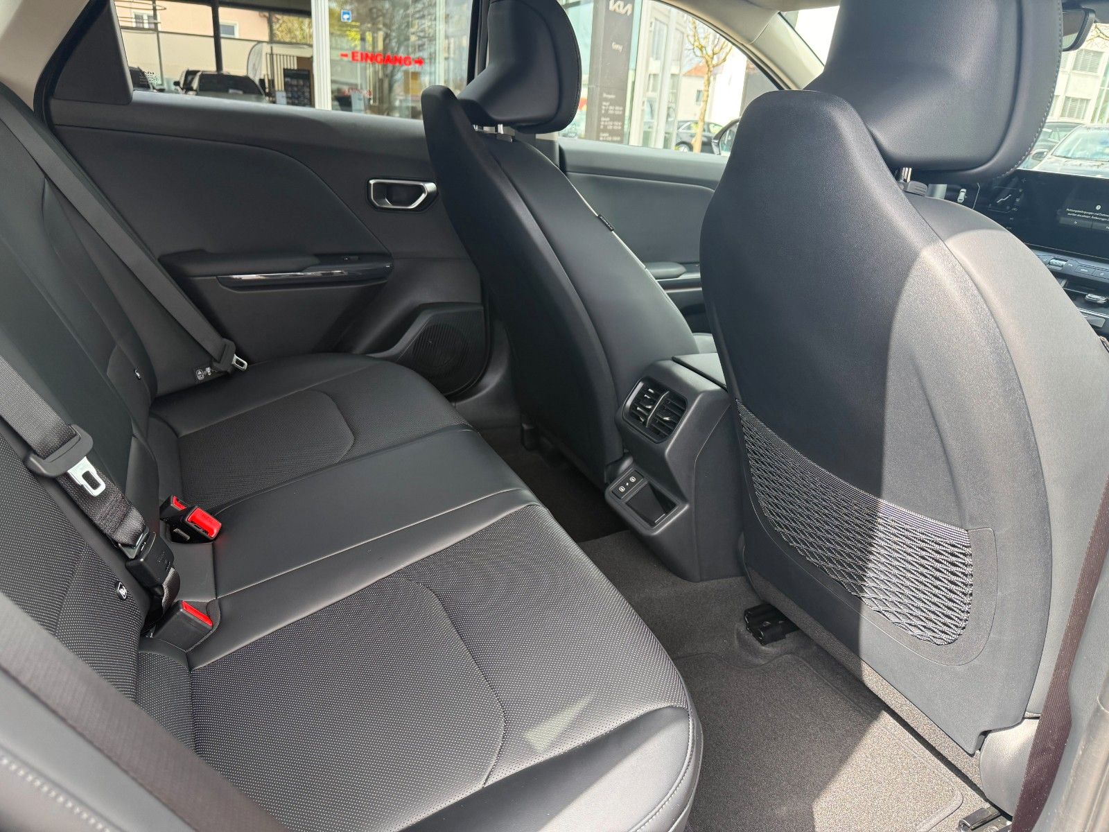Kia K4 - Bild 12