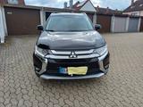 Mitsubishi Outlander 2.2 DI-D Plus ClearTec 2WD Plus - Mitsubishi Outlander Plus mit Diesel-Antrieb