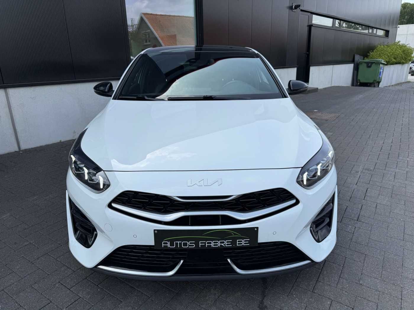 Kia ProCeed / pro_cee'd 1.5 T-GDi GT-Line ISG DCT GT imagem 2