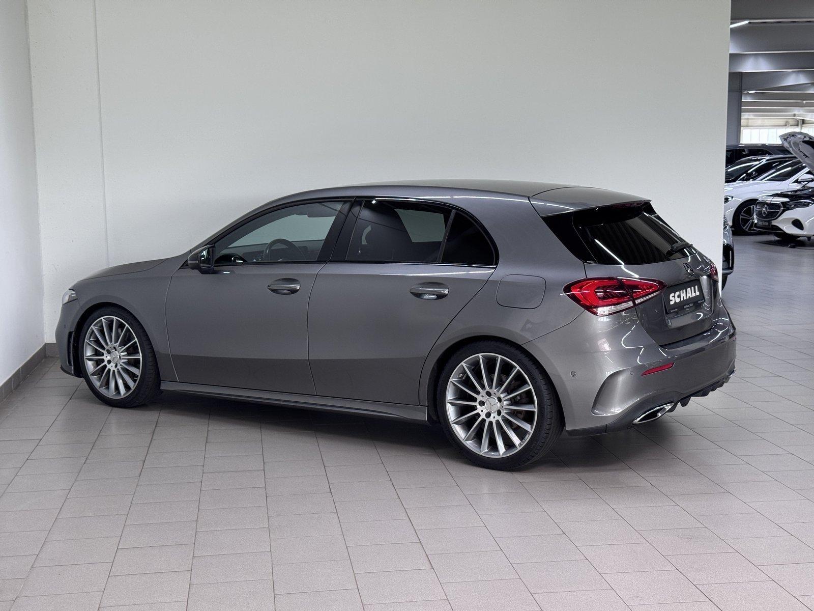 Mercedes-Benz A 250 AMG NIGHT+19"AMG+MULTIBEAM LED+360°+AMBIEN