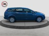 Ford Focus Turnier 1.6 Ti-VCT RADIO KLIMA TÜV 07-2027 - Ford Focus aus 2007: Kombi