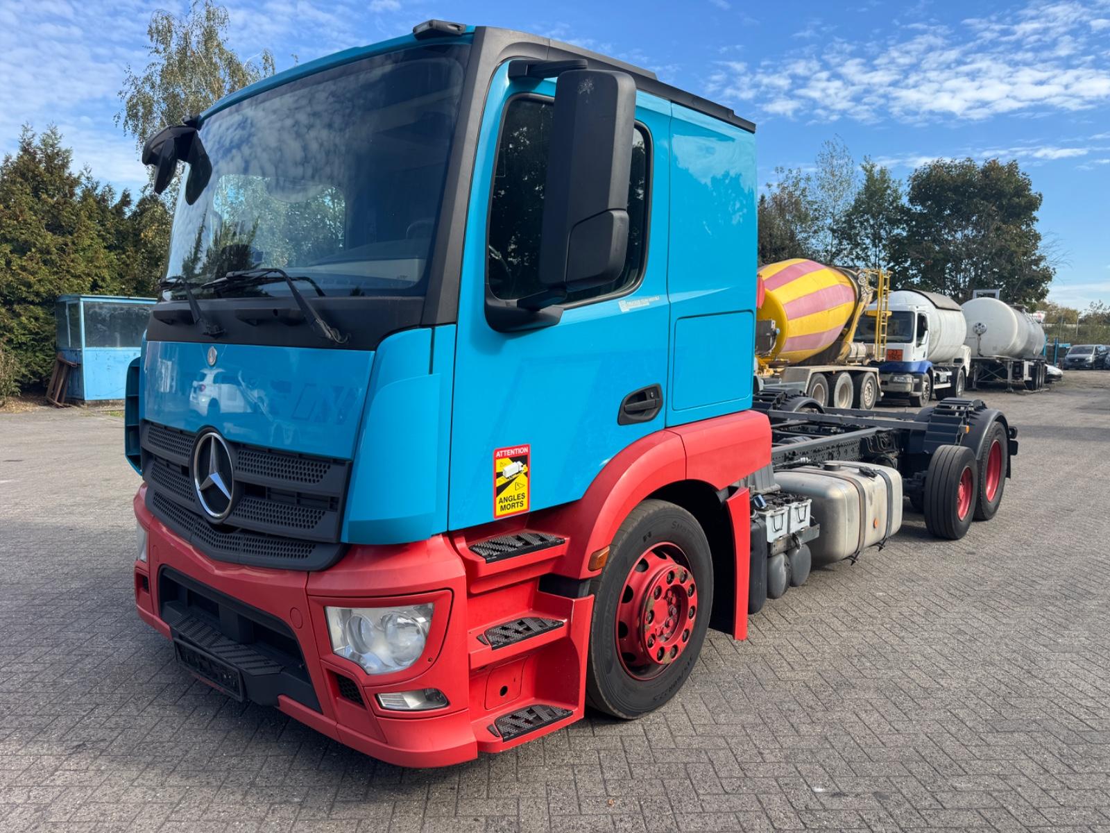 Mercedes-Benz Actros 2346 Euro 6 Fahrgestell für Kässbohrer