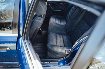 صورة مصغرة 30 لـ 1992 BMW M5