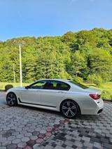 BMW 7 Lim 730 d xDrive M Sportpaket - BMW 7er Reihe Gebrauchtwagen in Stuttgart
