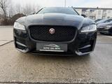 Jaguar XF Sportbrake R-Sport AWD Klima Xenon Navi - gebrauchte Jaguar XF aus dem Jahr 2017