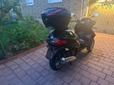 Piaggio MP3  500 mit Autoführerschein - PIAGGIO MP3