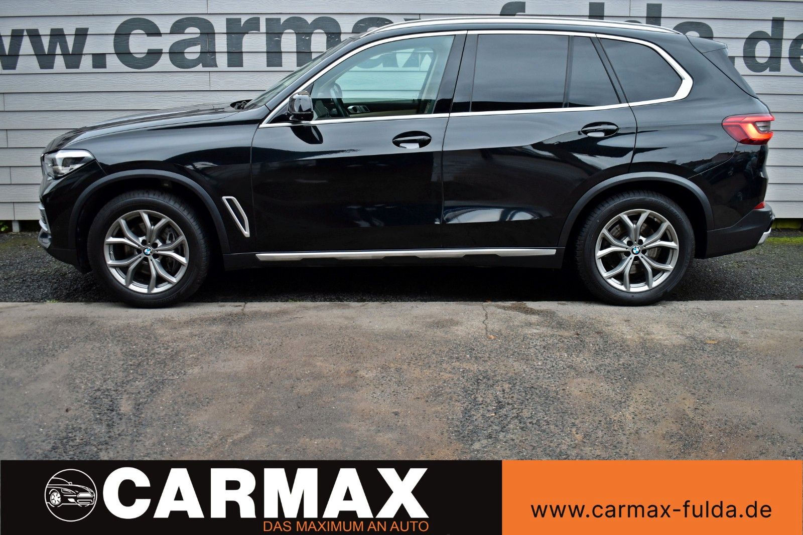 Fahrzeugabbildung BMW X5 xDrive 40i xLine Leder,Navi,LED,HeadUp,Panor.