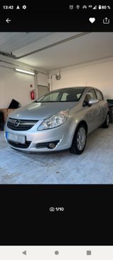 Opel Corsa D 1.4 90 HP  2007 - Opel Corsa aus 2007: 1.4