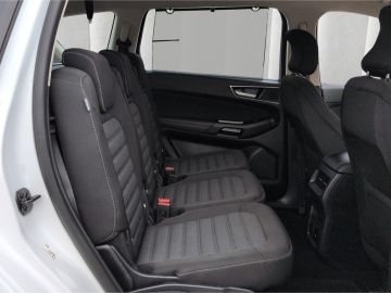 Ford S-Max - 9