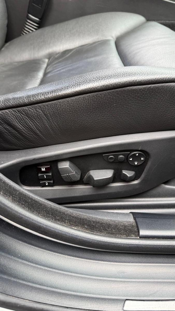 BMW 530 2005 — photo 12
