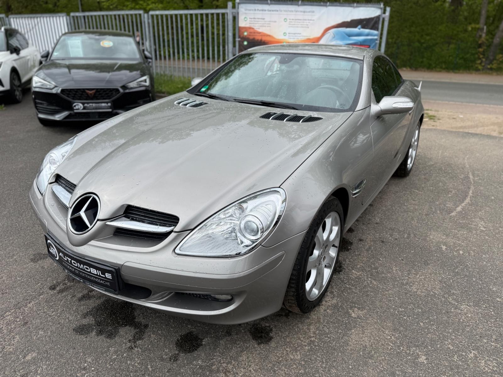 Mercedes-Benz SLK 200 Kompressor Roadster*TOP*SAISON*SCHECKHEF