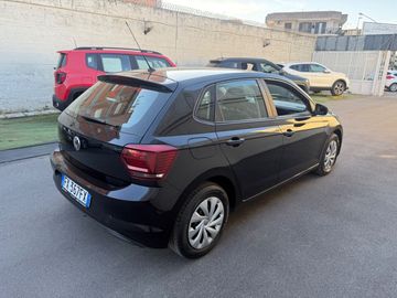 Volkswagen Polo - 6