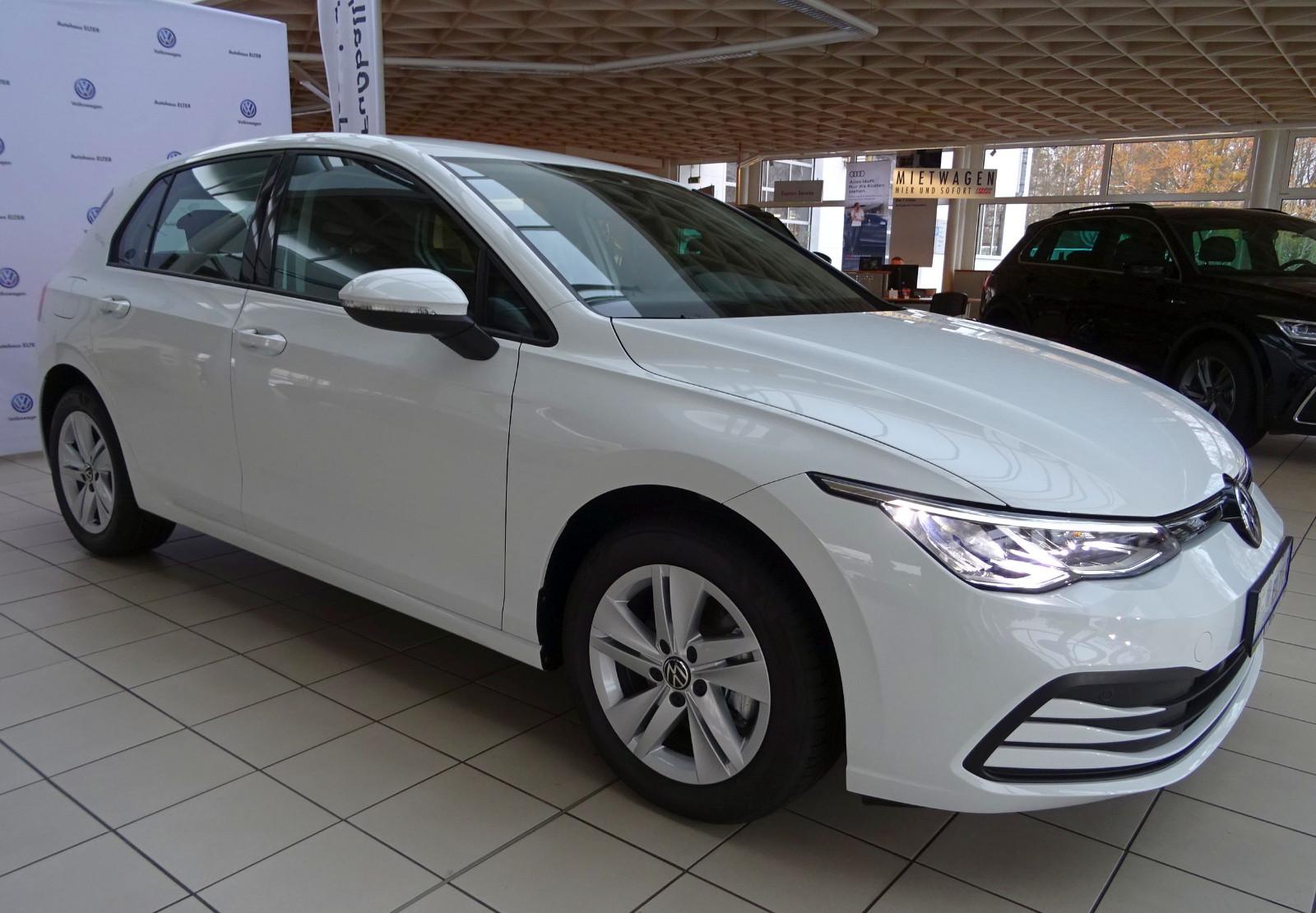 Volkswagen Golf Life 1.5 eTSI DSG