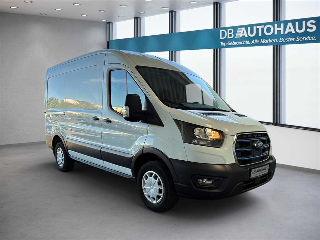 Ford Transit Kasten Trend BEV 68KWH 350 L2H2  imagem 2