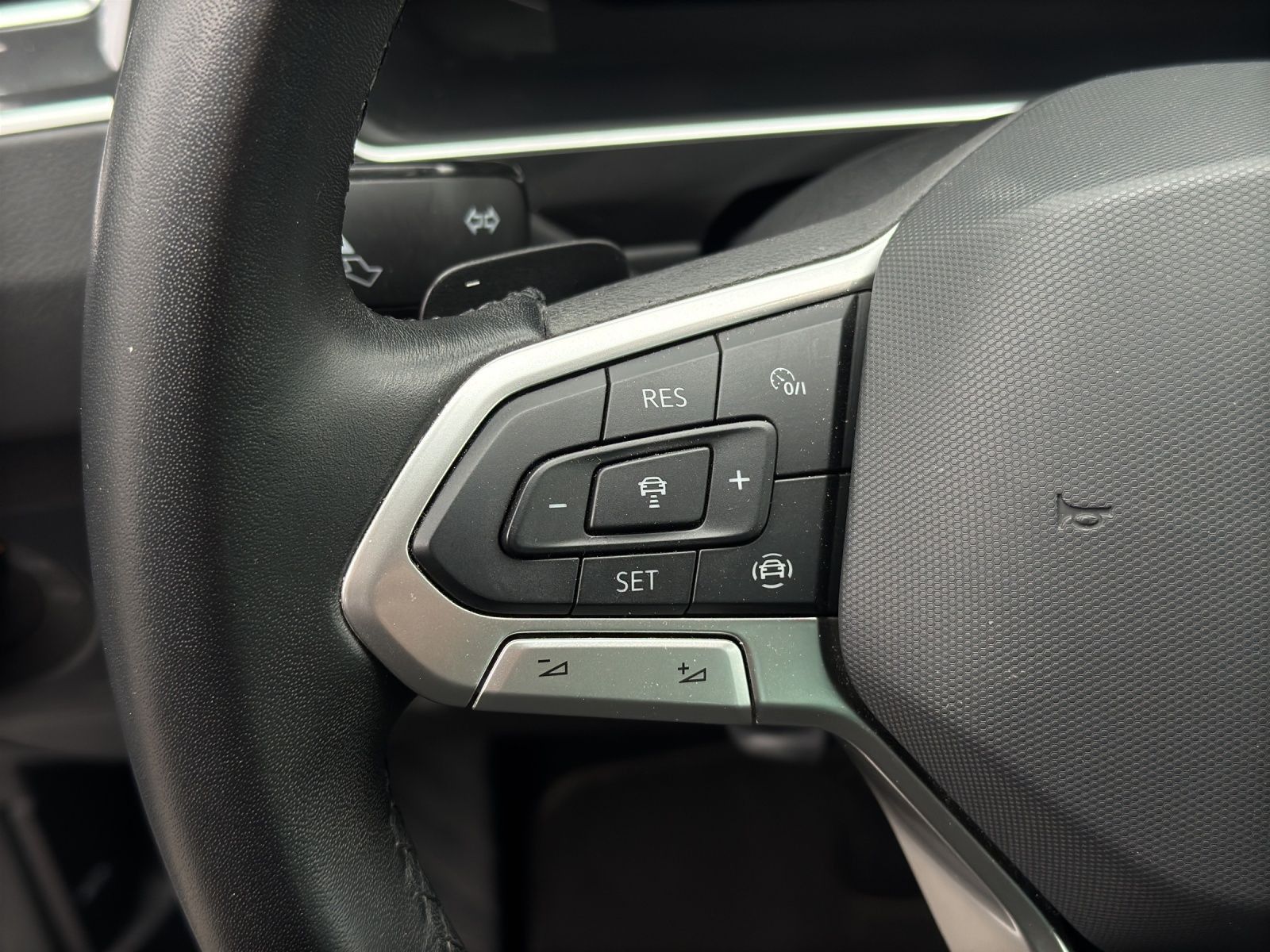 Volkswagen Tiguan Elegance 2.0TDI 4M AHK MATRIX 360 STDHZG foto 14