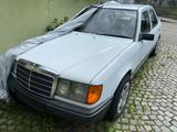 Mercedes-Benz E 200 - Mercedes-Benz Diesel Gebrauchtwagen aus dem Jahr 1987