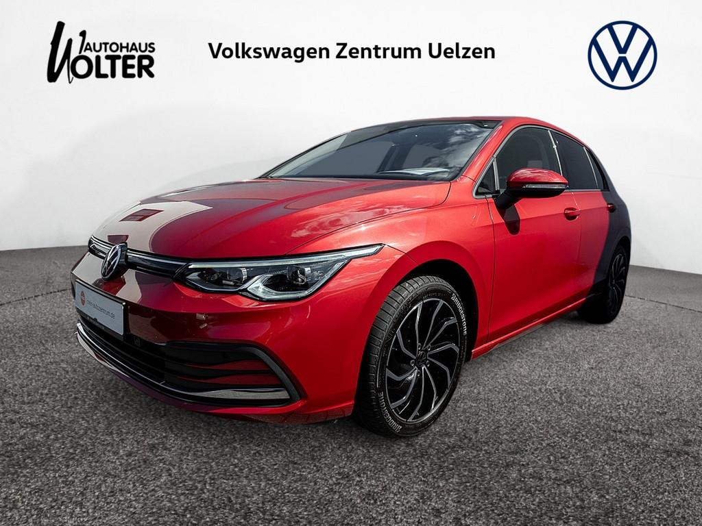 Volkswagen Golf VIII 1.5 TSI Active KAM MATRIX SHZ PDC NAVI