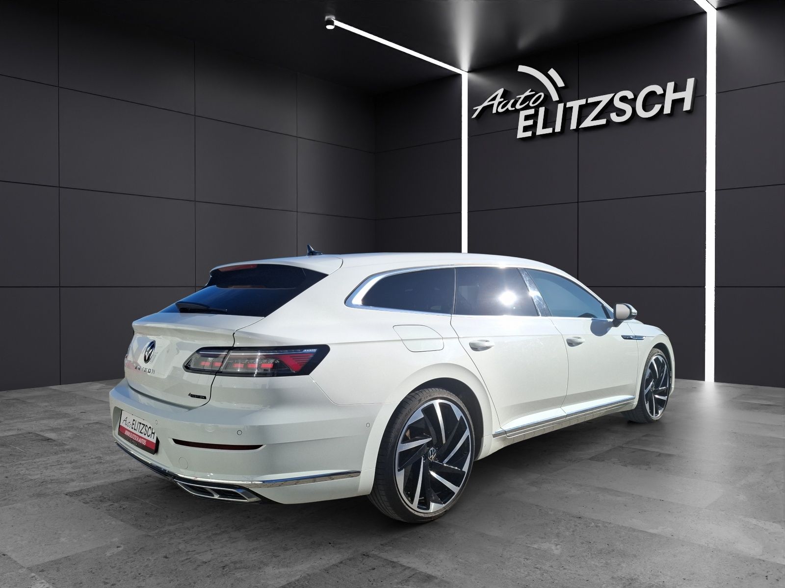 Fahrzeugabbildung Volkswagen Arteon SB TDI R-Line DSG 4M LED AHK Navi AID ACC
