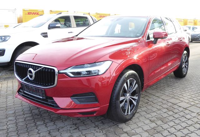 Volvo XC 60 B4 D Momentum Pro AWD Panorama Kamera Navi