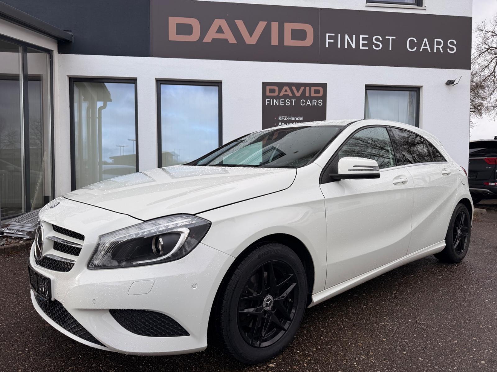 Mercedes-Benz A 200 BlueEfficiency/Style/NAVI/SHZ/Bi-Xenon/LED