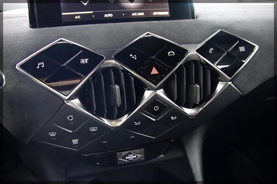 DS Automobiles DS3 DS 3 Crossback Performance Line ANDROID