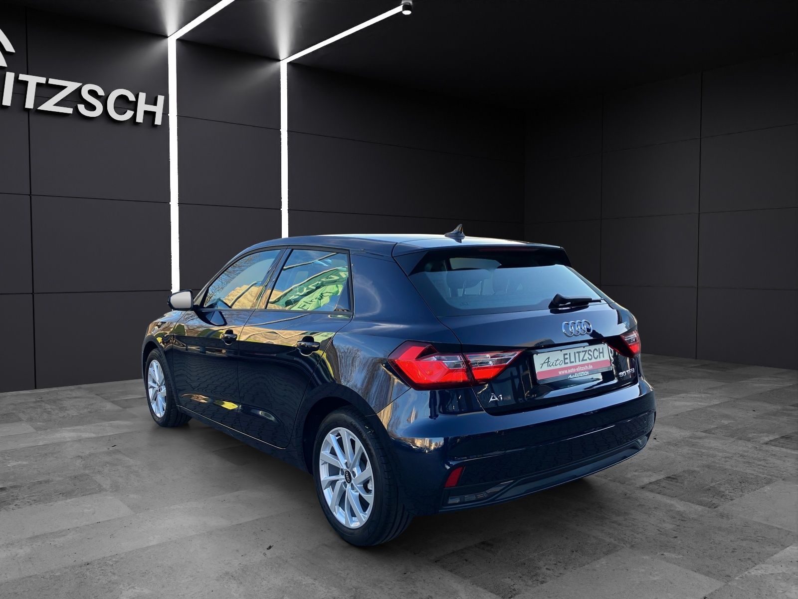 Fahrzeugabbildung Audi A1 Sportback 30 TFSI advanced S-tronic Climatron
