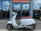 Lambretta V-Special 125 Flex Weiß / Roter Sitz - LAMBRETTA V125 SPECIAL FLEX