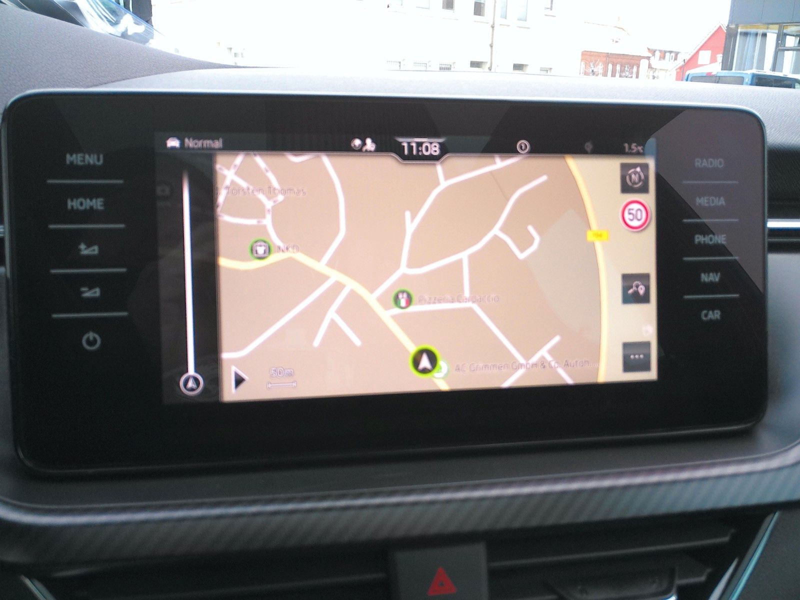 Fahrzeugabbildung SKODA Kamiq Monte Carlo 1.0 TSI LED Navi Panorama