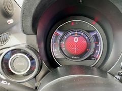 Fahrzeugabbildung Abarth 695 AAC NAVI BI-XENON BEATS MTA PAKET